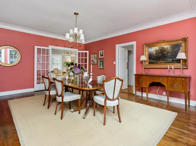 $1,350,000 | 232 East Walton Place, Unit 5E, Chicago, IL 60611