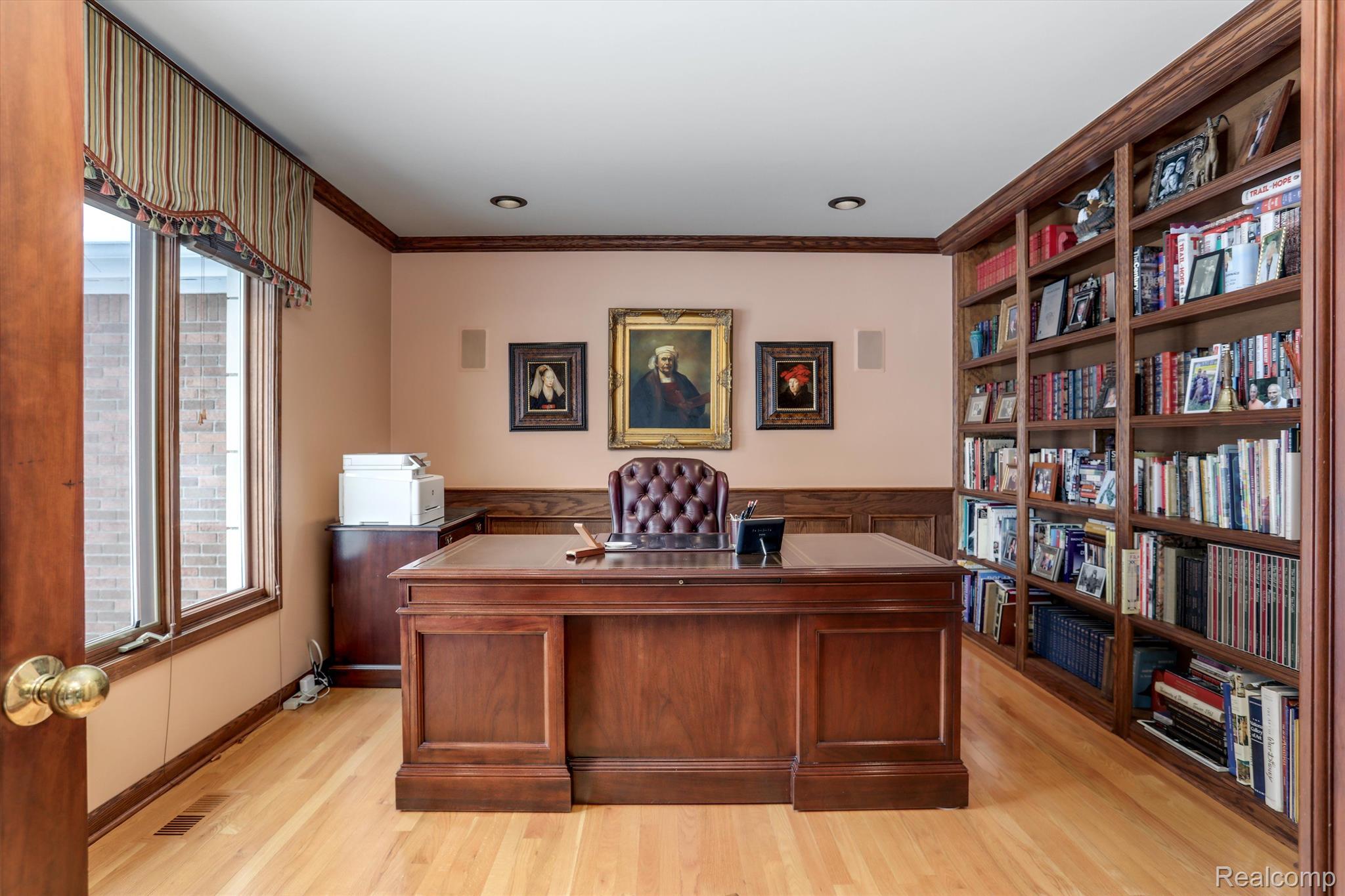4545 Valley View Rochester, MI 48306 - Photo 15 of 57 Gallery Image 15