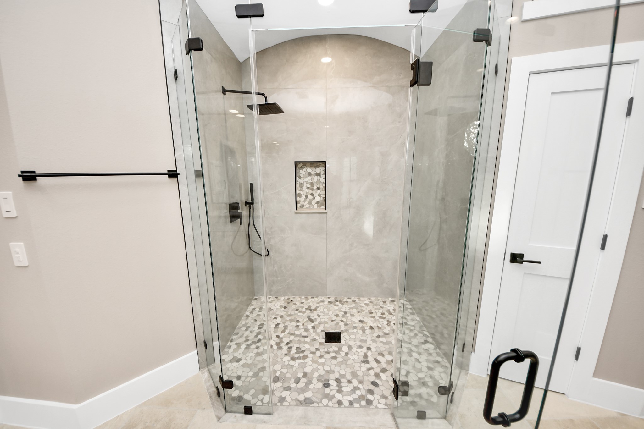 2211 Braer Ridge Drive Katy, TX 77494 - Photo 39 of 50 a bathroom with a shower