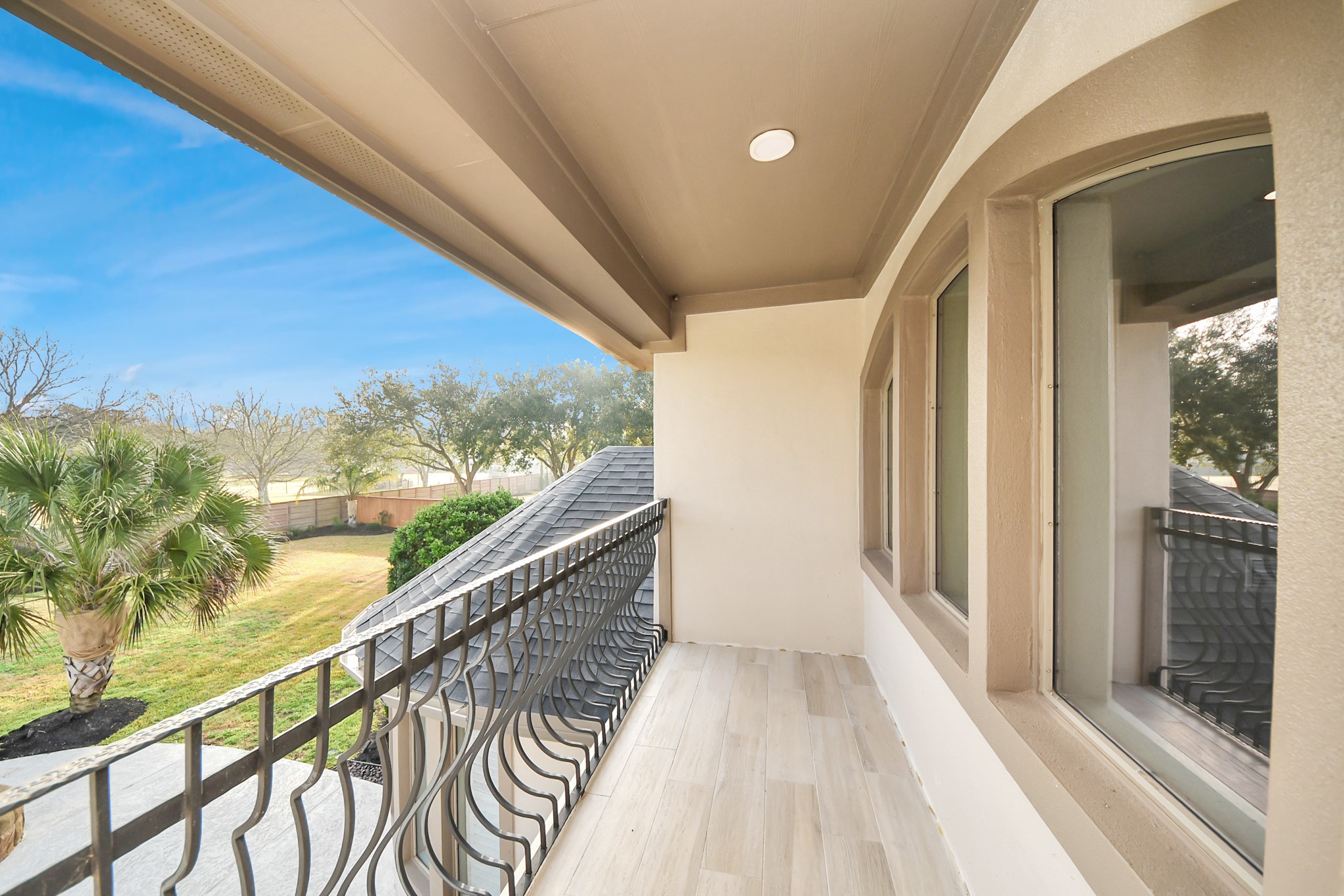 2211 Braer Ridge Drive Katy, TX 77494 - Photo 46 of 50 a view of balcony