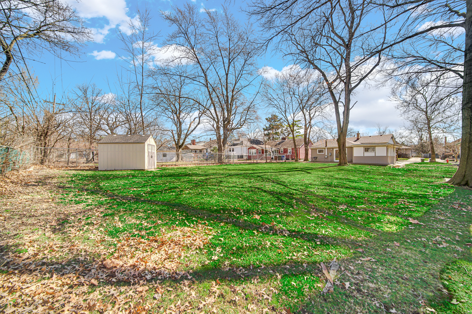 1634 Burr Oak Road Homewood, IL 60430 - Photo 32 of 36 a house view with garden space