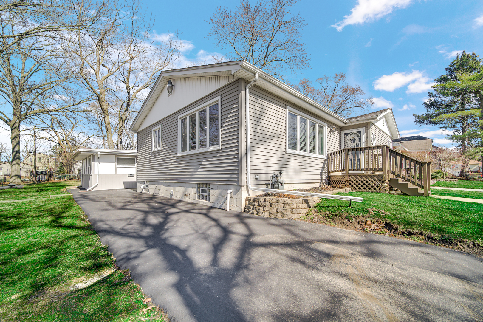 1634 Burr Oak Road Homewood, IL 60430 - Photo 36 of 36 a front view of a house with a yard