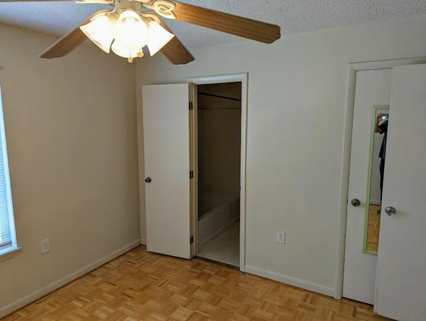 $2,200 | 1351 Crab Orchard Drive, Unit 202, Raleigh, NC 27606
