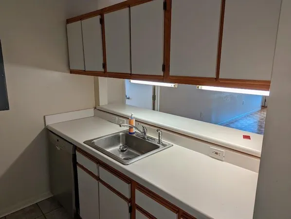 $2,200 | 1351 Crab Orchard Drive, Unit 202, Raleigh, NC 27606