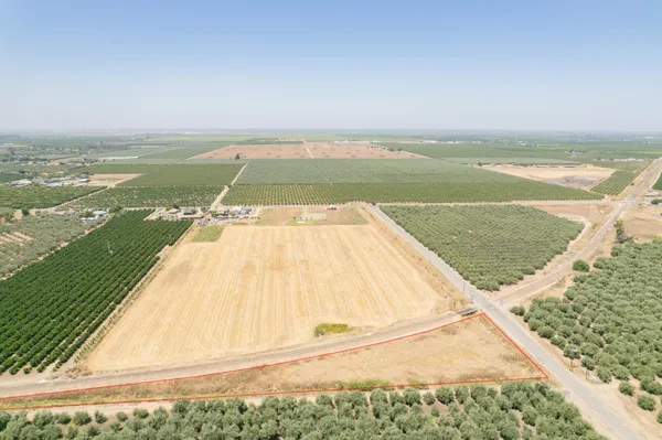 $60,000 | 0 Ave 250, Lindsay, CA 93247
