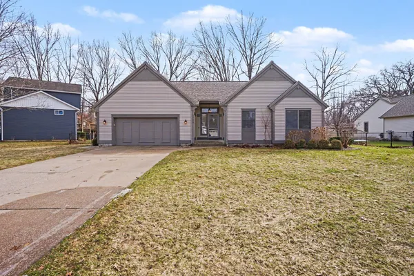 $461,400 | 15154 Wildfield Drive, Spring Lake, MI 49456