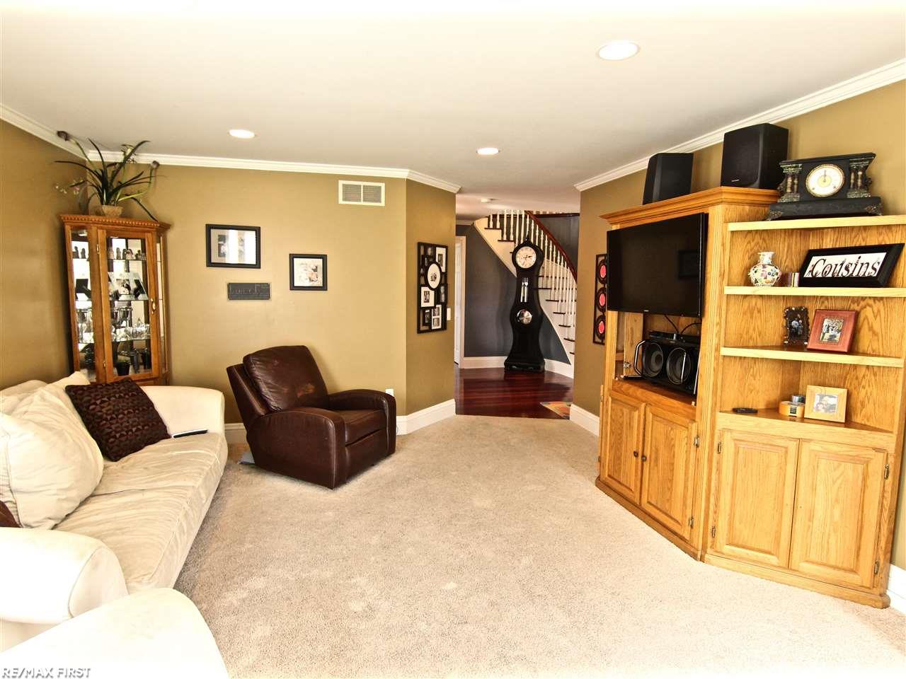 21641 Armada Ridge Road Armada, MI 48005 - Photo 12 of 59