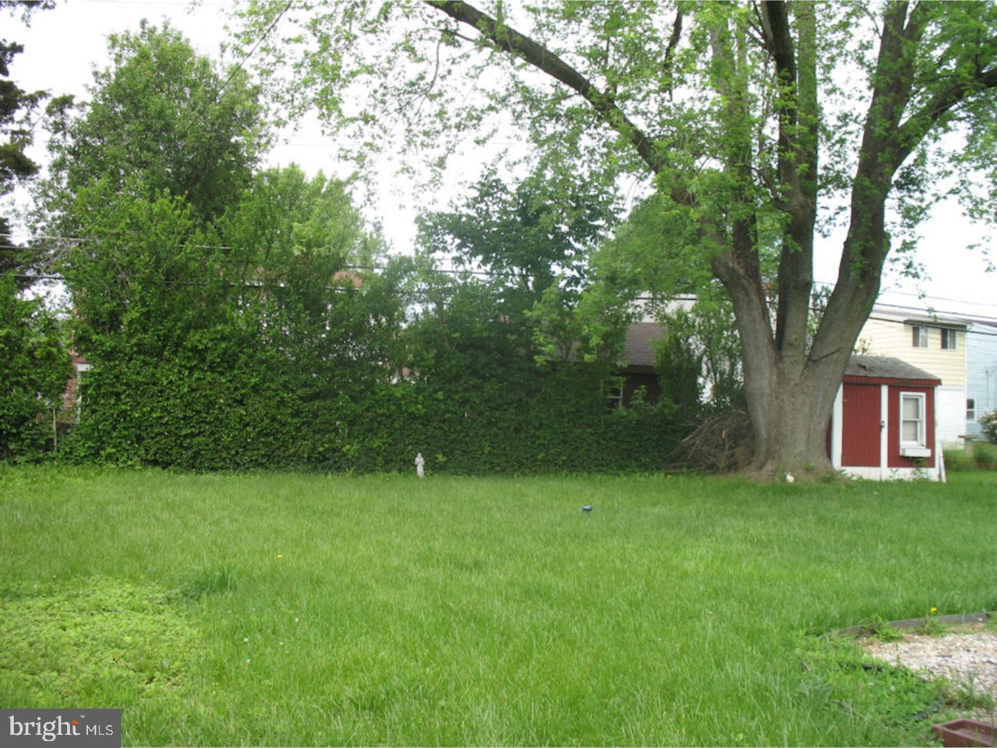 9220 Academy Road Philadelphia, PA 19114 - Photo 16 of 18 View in Back