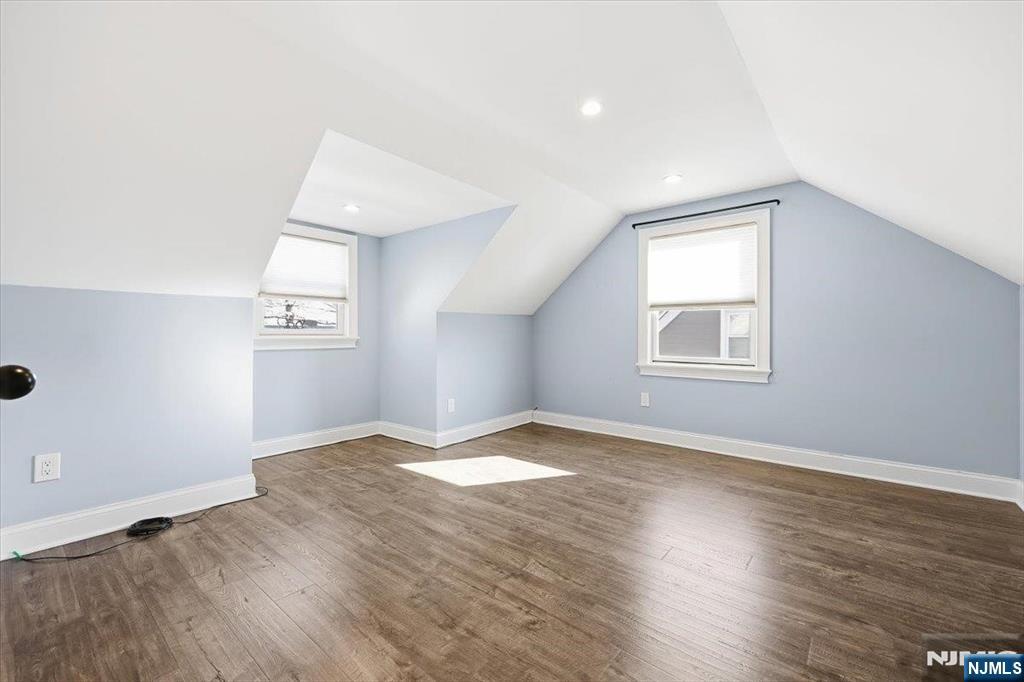 7 Main Terrace Bloomfield, NJ 07003 - Photo 15 of 34