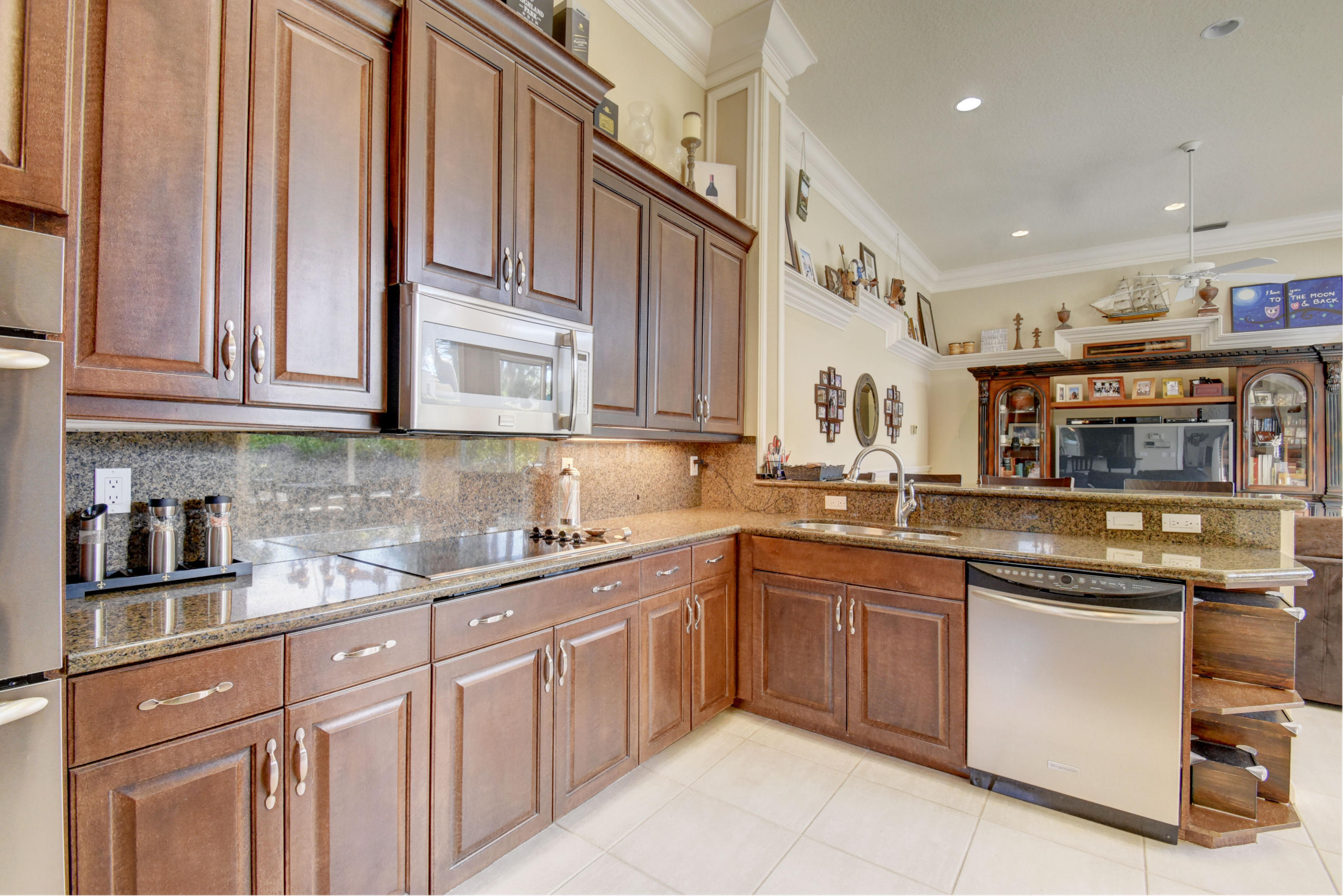 3299 Northwest 53rd Circle Boca Raton, FL 33496 - Photo 18 of 40 Virtuals1 (18)