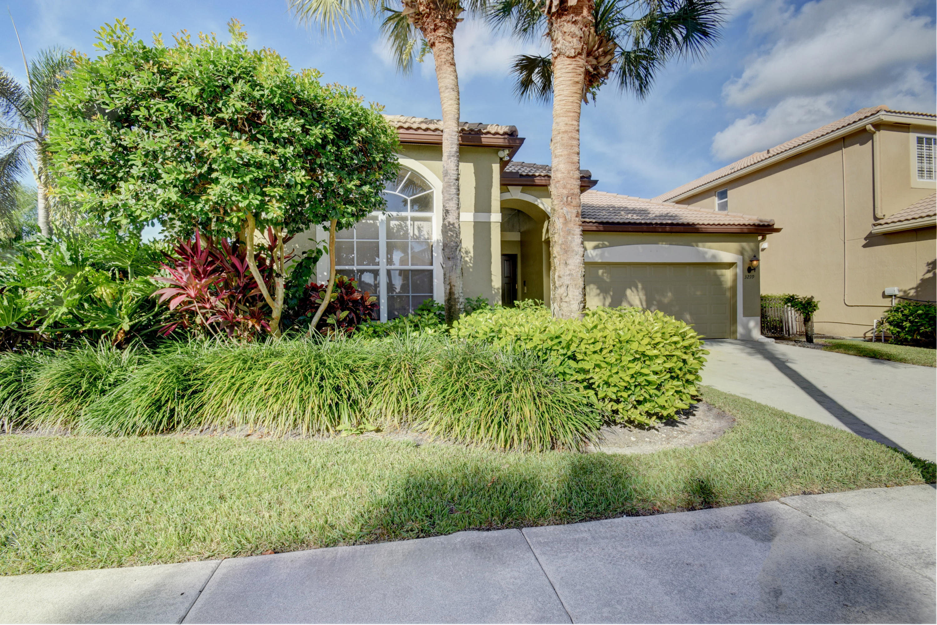 3299 Northwest 53rd Circle Boca Raton, FL 33496 - Photo 2 of 40 Virtuals1 (2)