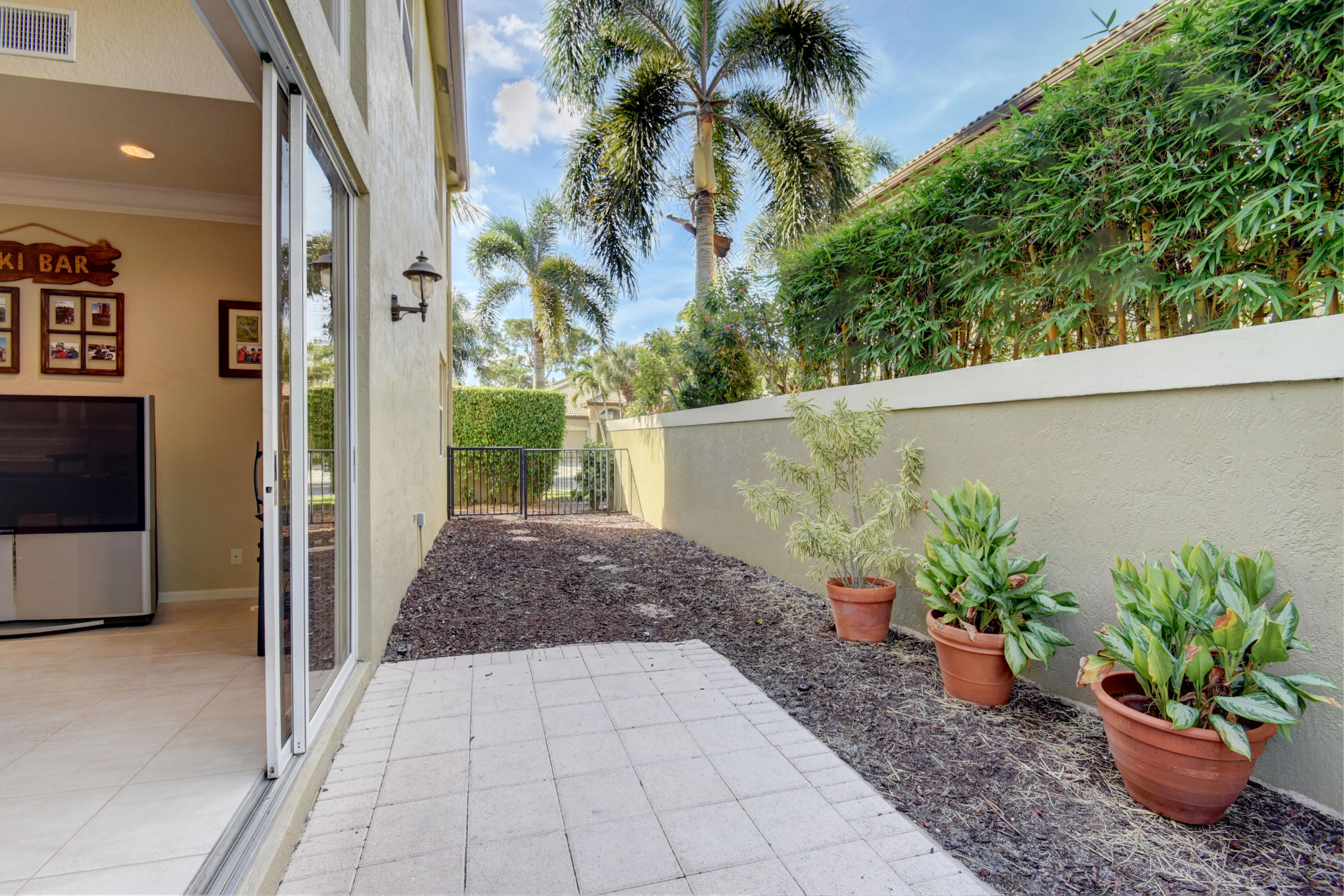 3299 Northwest 53rd Circle Boca Raton, FL 33496 - Photo 28 of 40 Virtuals1 (28)