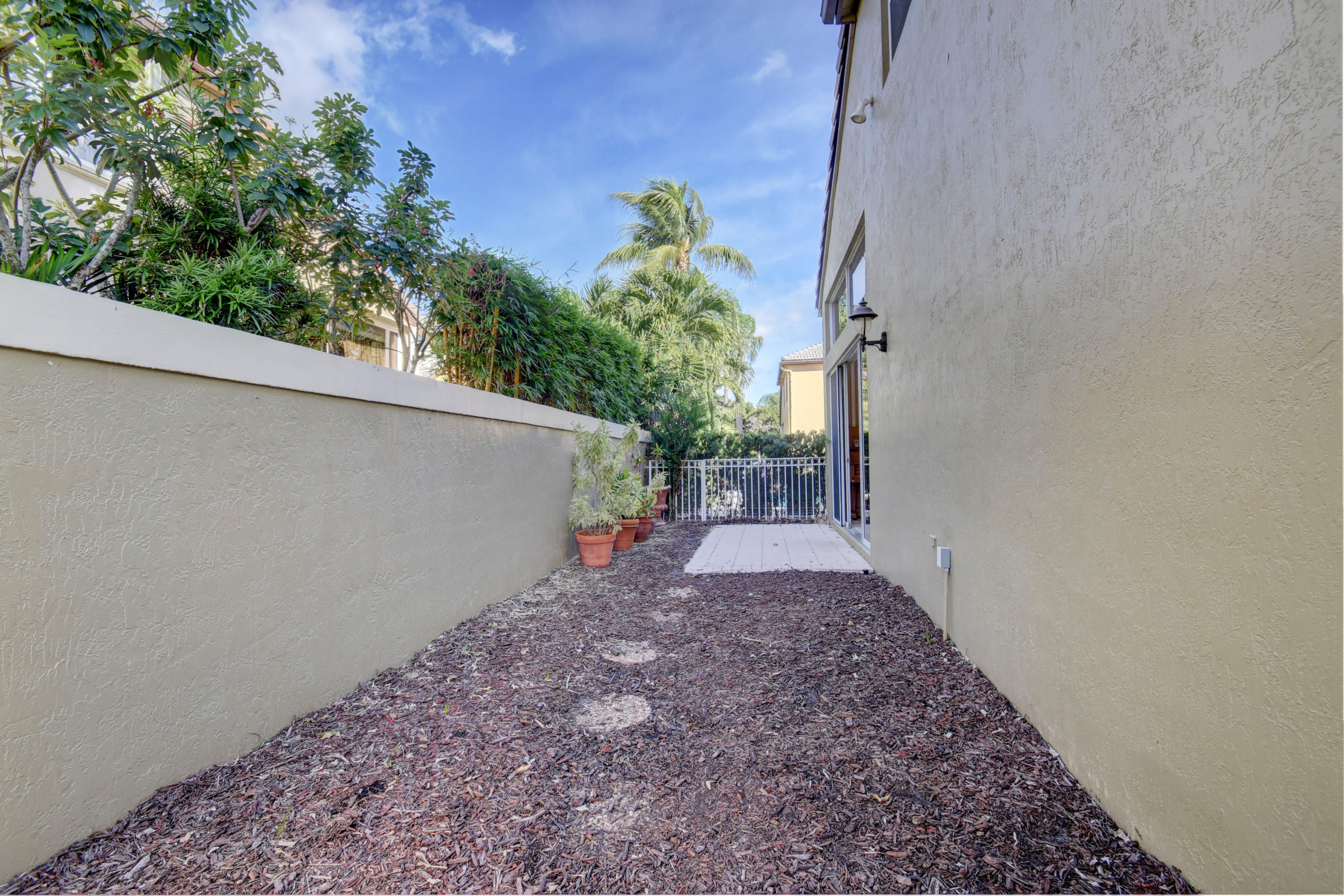 3299 Northwest 53rd Circle Boca Raton, FL 33496 - Photo 29 of 40 Virtuals1 (29)