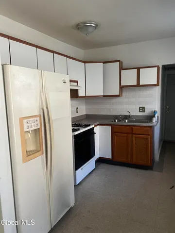 $169,000 | 562 Crane Street, Schenectady, NY 12303