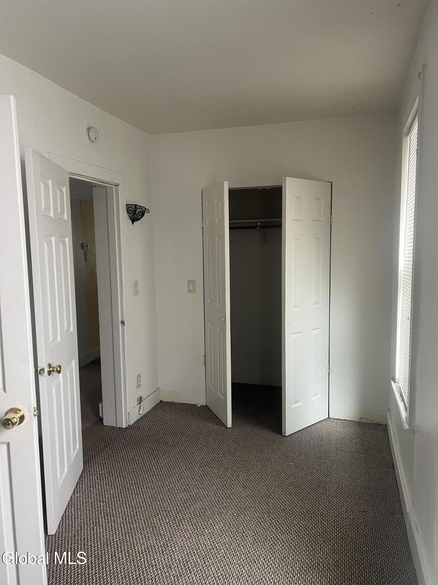 562 Crane Street Schenectady, NY 12303 - Photo 5 of 8 Bedroom