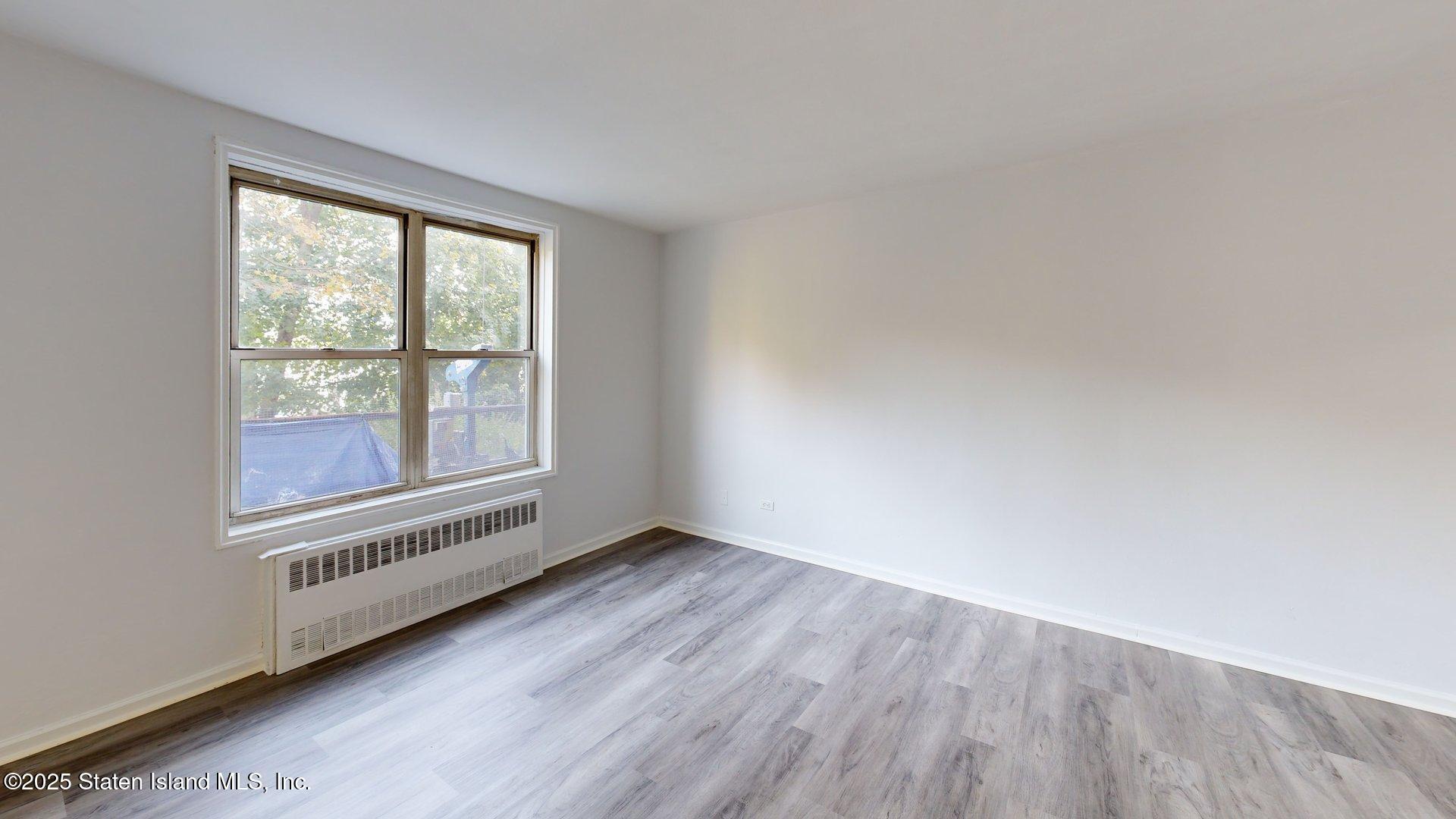 55 Austin Place, Unit Y2 Staten Island, NY 10304 - Photo 12 of 19 55-Austin-Pl-2Y-Living-Room
