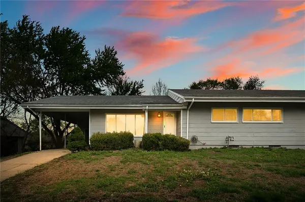 $190,000 | 507 Ranchero Place, Belton, MO 64012