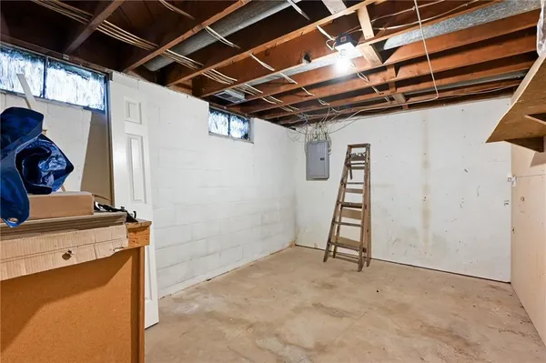 $190,000 | 507 Ranchero Place, Belton, MO 64012