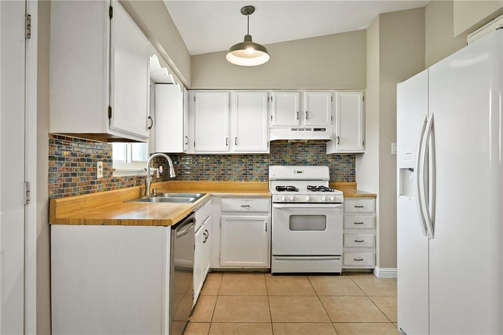 507 Ranchero Place Belton, MO 64012 - Photo 10 of 21