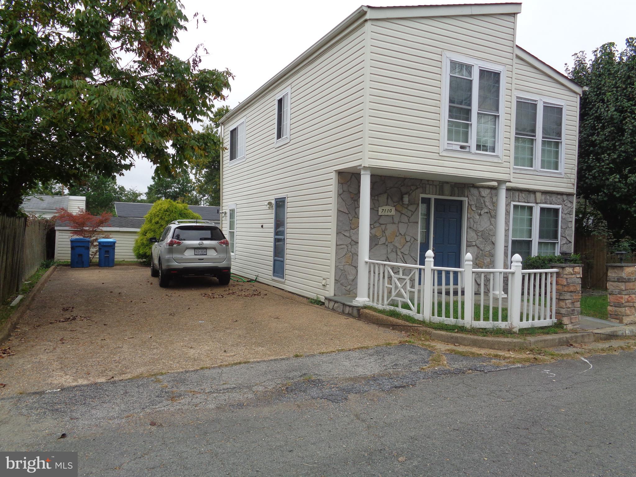 7110 Itte Lane Springfield, VA 22150 - Photo 3 of 28