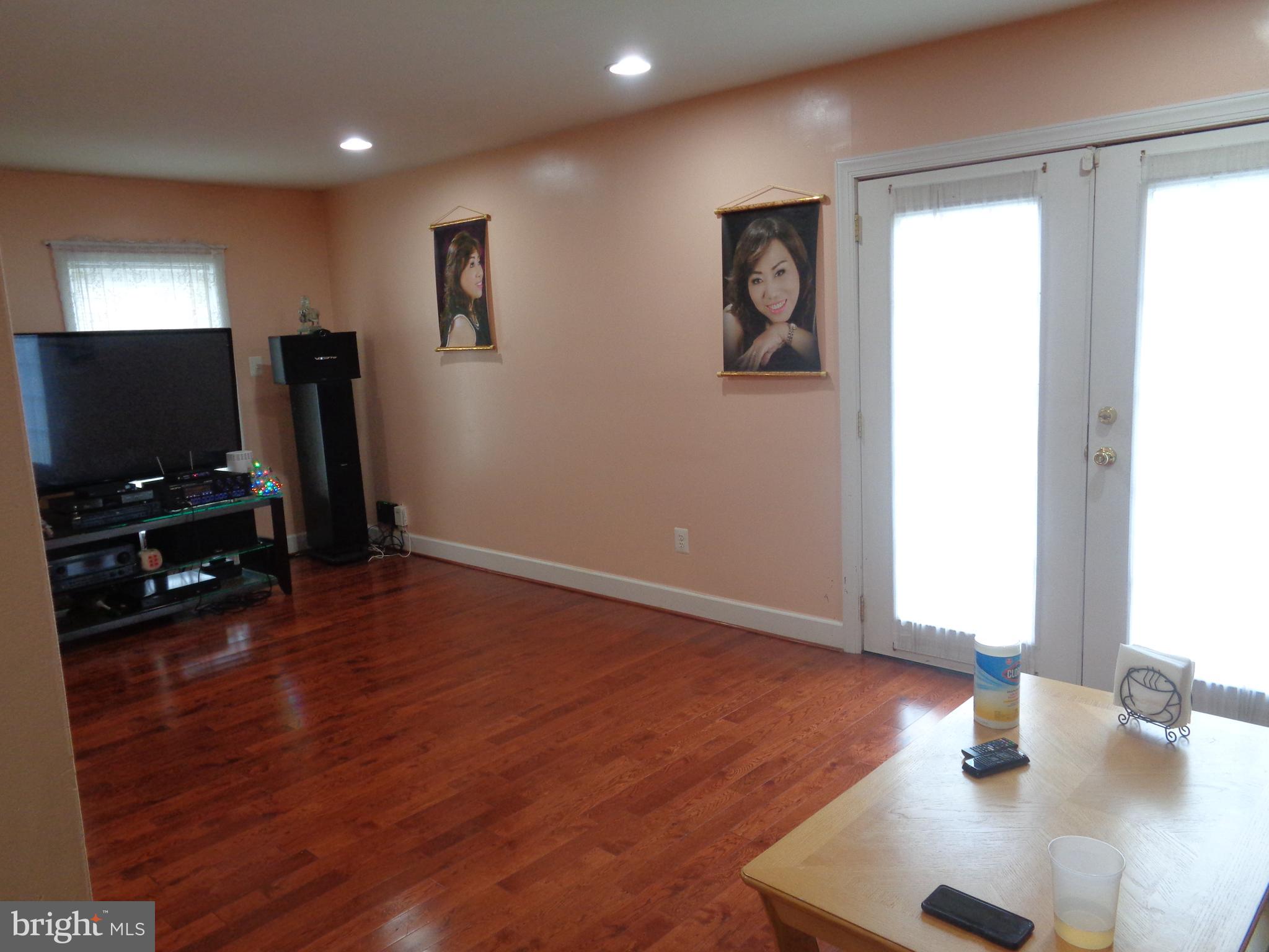 7110 Itte Lane Springfield, VA 22150 - Photo 8 of 28