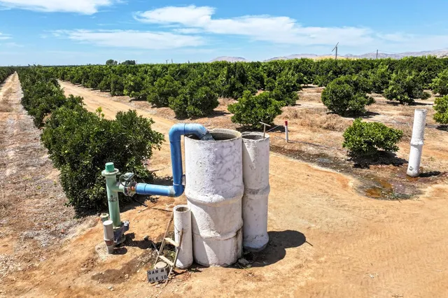 a view of a outdoor space