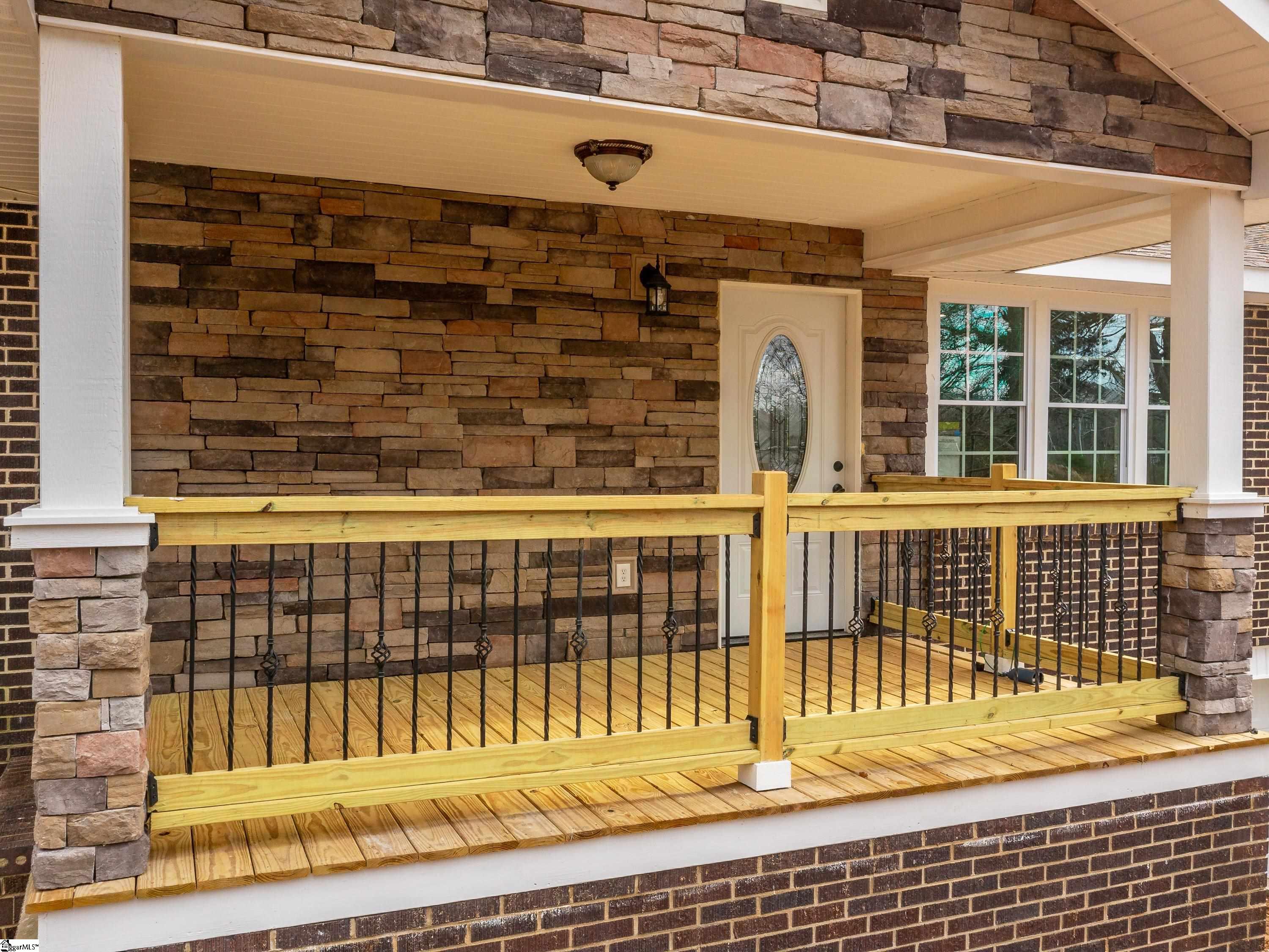 2204 Country Club Road Greer, SC 29651 - Photo 2 of 35 Gallery Image 2