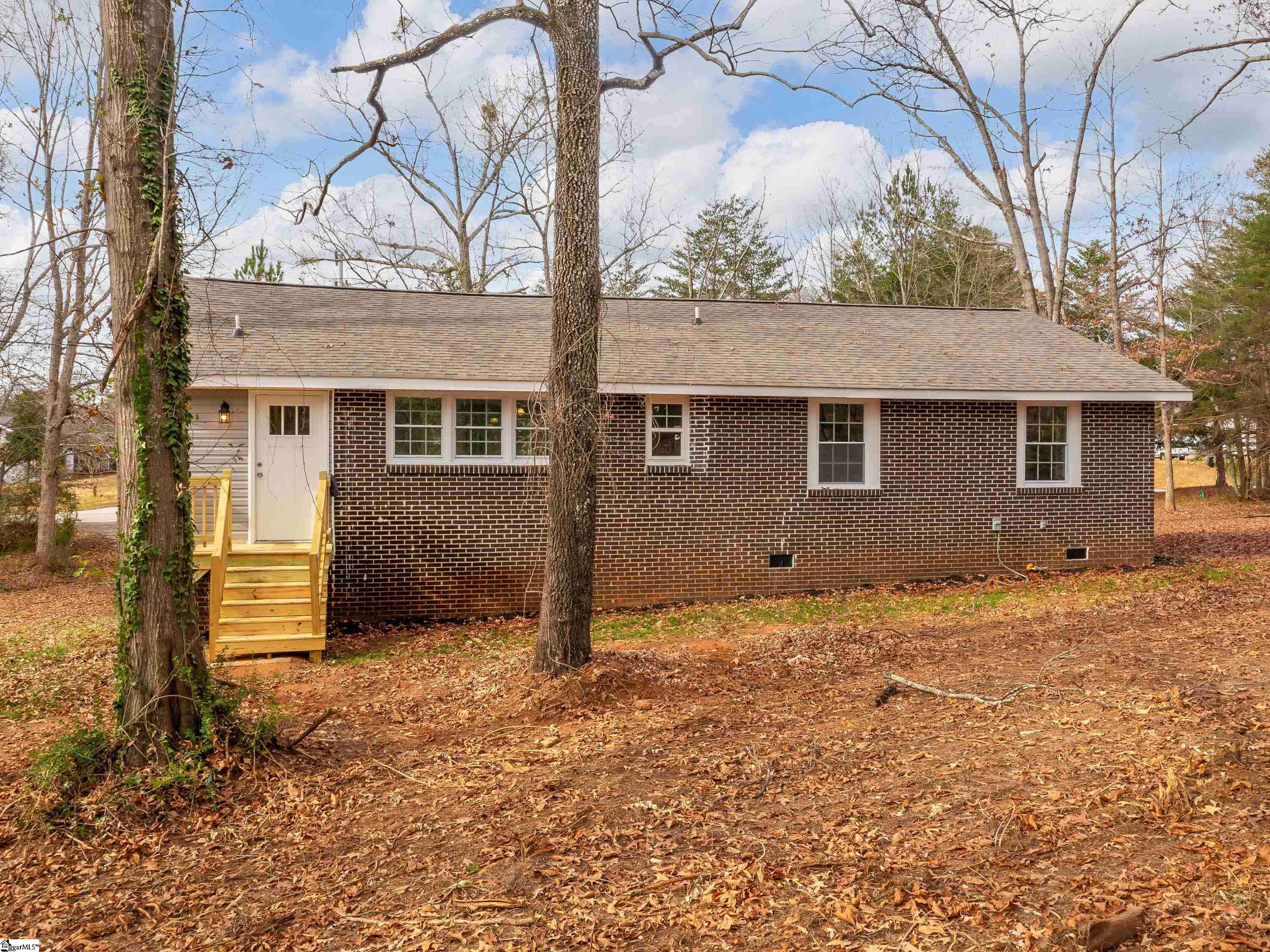 2204 Country Club Road Greer, SC 29651 - Photo 27 of 35 Gallery Image 27
