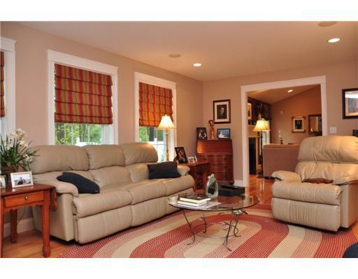 14 Goose Ledge Road, Unit 14 Cumberland, ME 04110 - Photo 11 of 17 Den/Family/Great Room. Family
