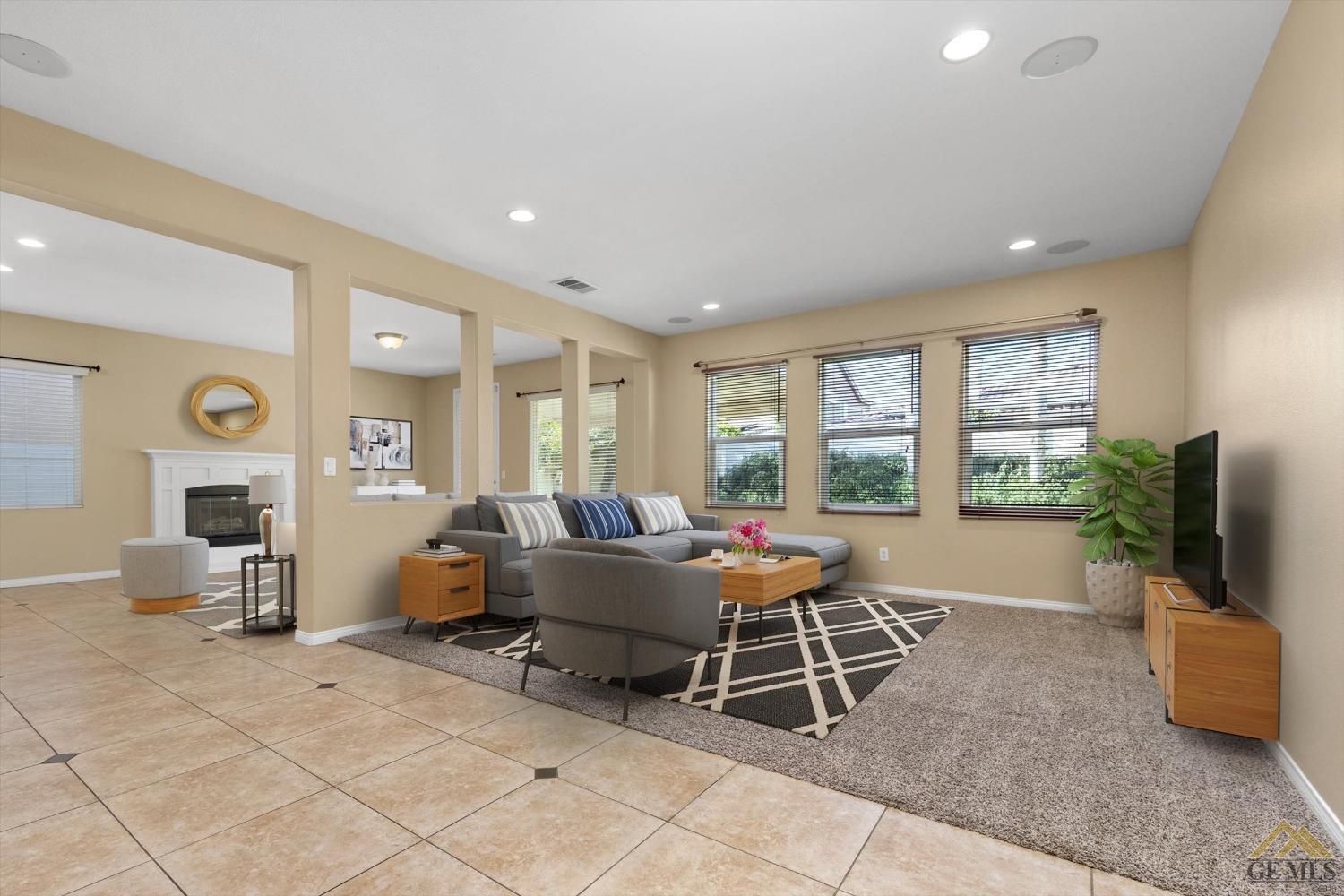 Undisclosed Address Bakersfield, CA 93311 - Photo 5 of 22