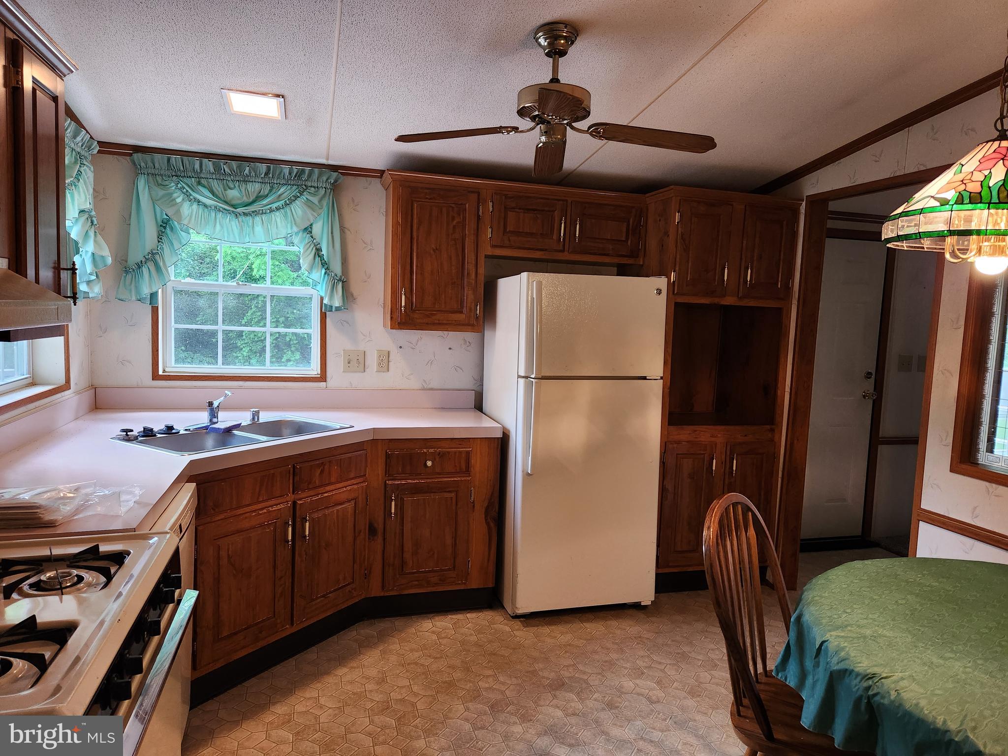 1142 Stone Hill Road Conestoga, PA 17516 - Photo 11 of 28 Gallery Image 11