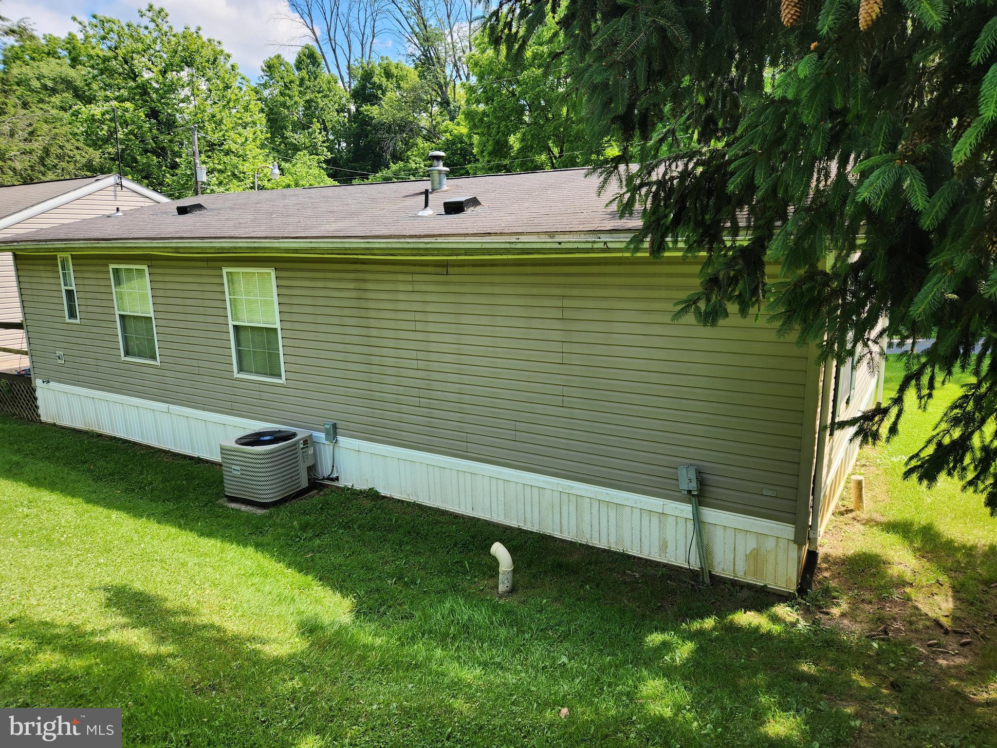 1142 Stone Hill Road Conestoga, PA 17516 - Photo 4 of 28 Gallery Image 4