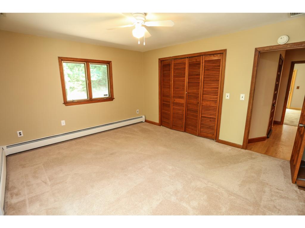 32 West Hollis Road Hollis, NH 03049 - Photo 23 of 31