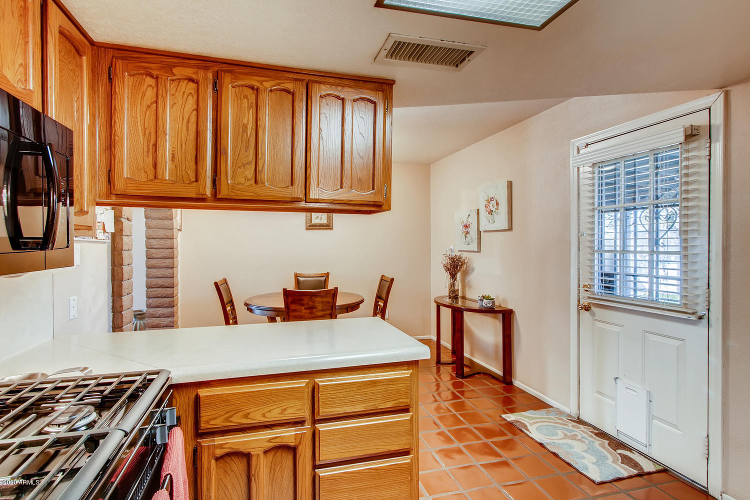 714 East Carter Road Phoenix, AZ 85042 - Photo 3 of 17 KITCHEN
