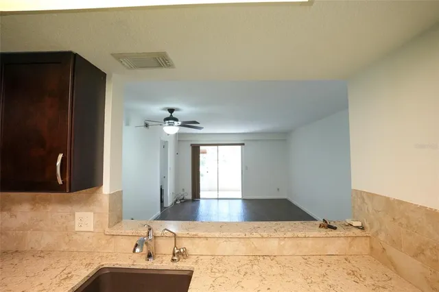 $1,650 | 6304 Pointe W Boulevard West, Unit A101, Bradenton, FL 34209