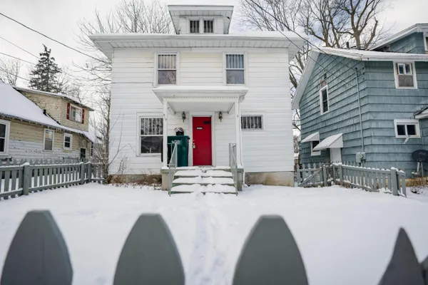 $90,000 | 919 Princeton Avenue, Lansing, MI 48915