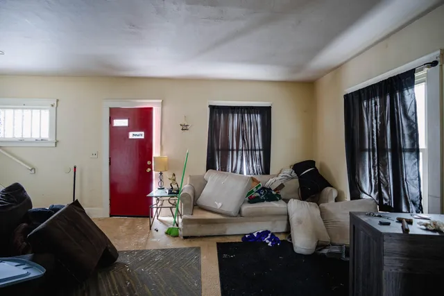 $100,000 | 919 Princeton Avenue, Lansing, MI 48915