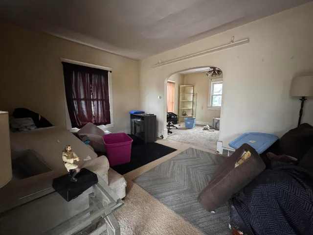 $100,000 | 919 Princeton Avenue, Lansing, MI 48915