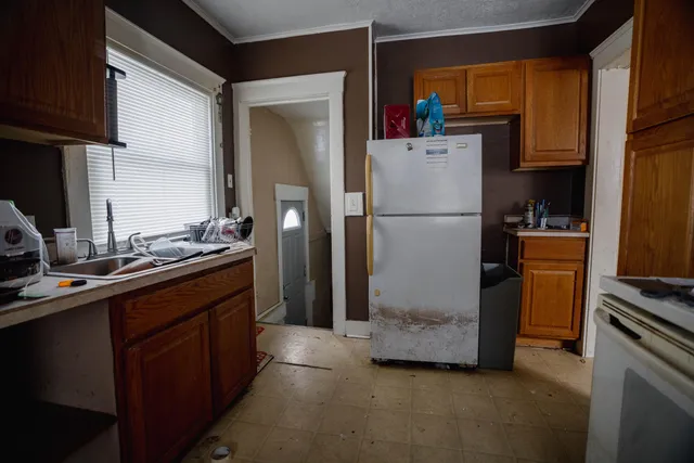 $100,000 | 919 Princeton Avenue, Lansing, MI 48915