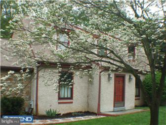 827 Meadowview Road Kennett Square, PA 19348 - Photo 1 of 12 Exterior Front