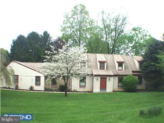 827 Meadowview Road Kennett Square, PA 19348 - Photo 2 of 12 Exterior Front