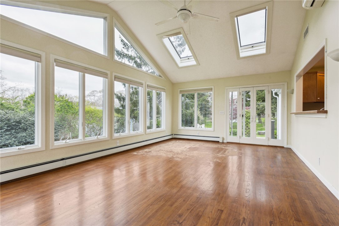 55 Wagner Road Westerly, RI 02891 - Photo 12 of 39
