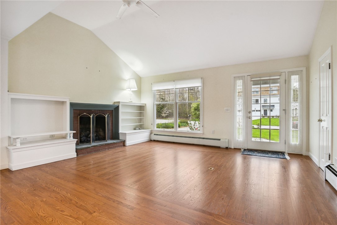 55 Wagner Road Westerly, RI 02891 - Photo 14 of 39