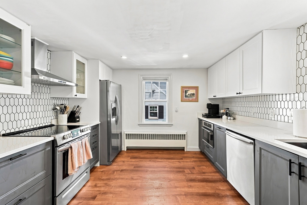5 Chandler Road Salem, MA 01970 - Photo 6 of 42 Gallery Image 6