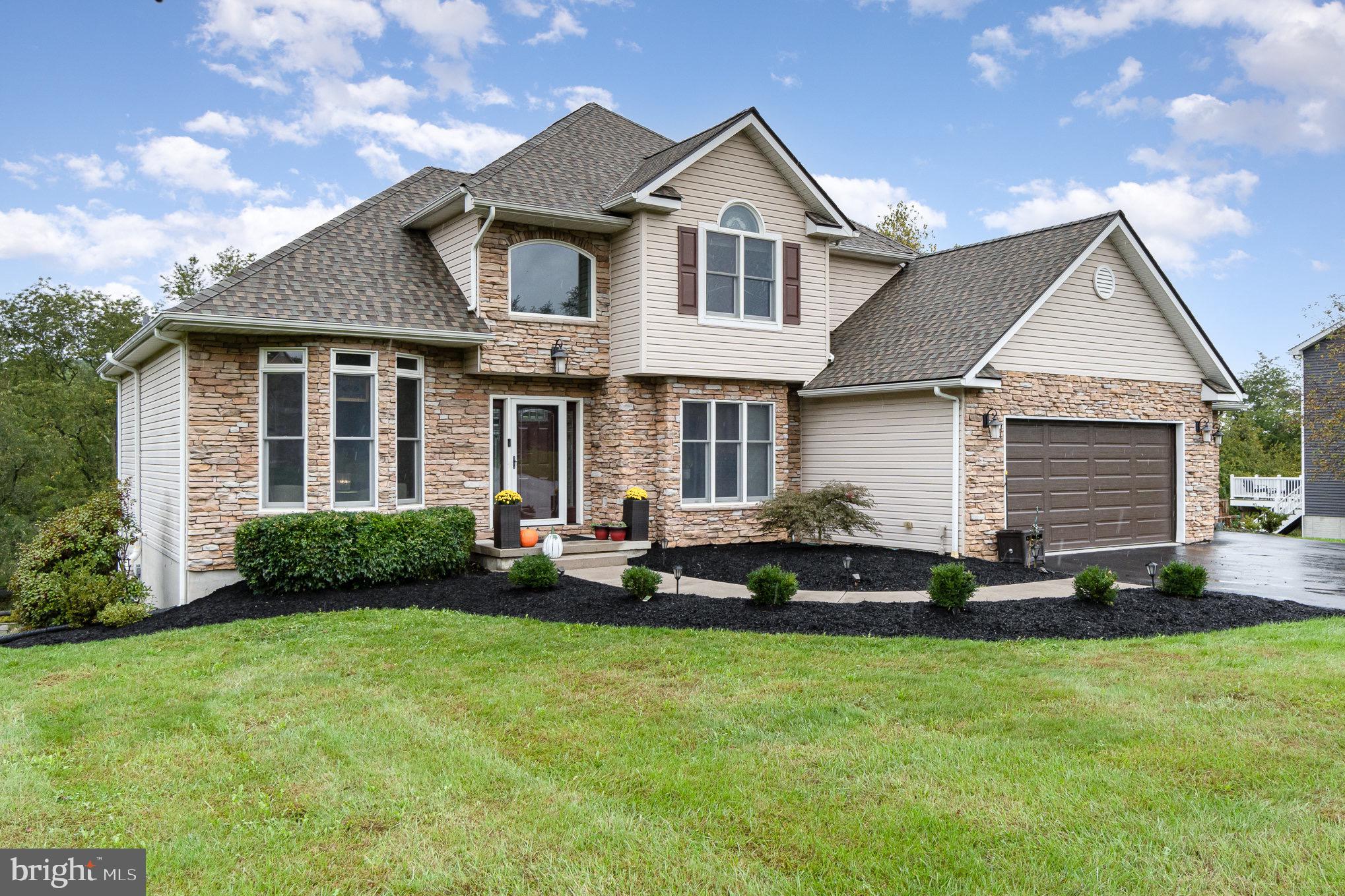 3545 Eagle Ridge Court Hanover, PA 17331 - Photo 2 of 61 3545 Eagle Ridge Ct