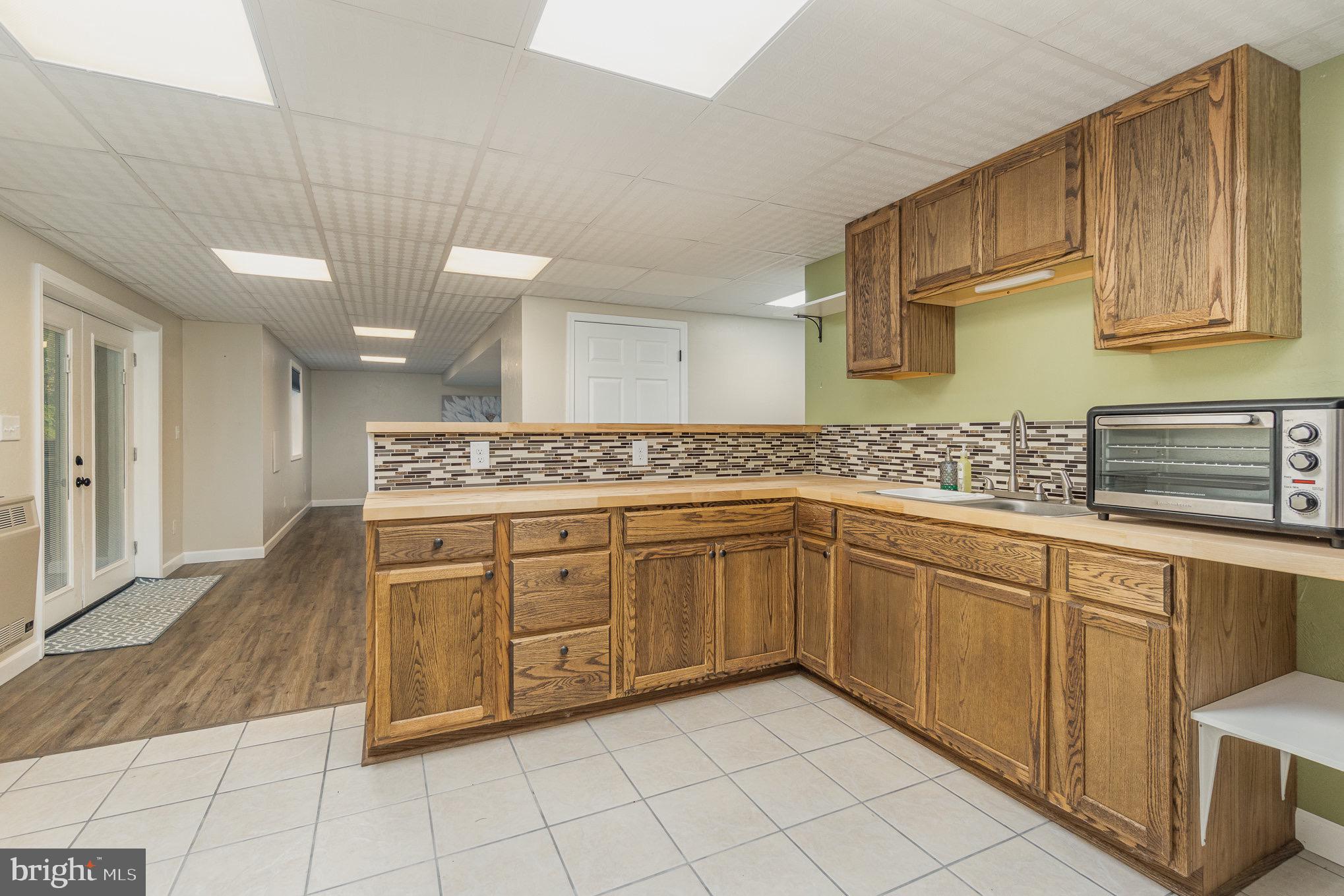 3545 Eagle Ridge Court Hanover, PA 17331 - Photo 44 of 61 Rec Room Bar