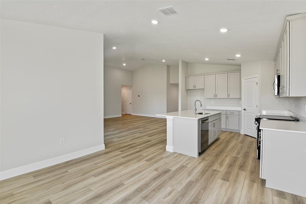 6121 Southwest 97th Street Ocala, FL 34476 - Photo 11 of 25