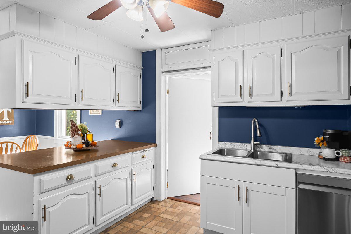 1337 Sandhill Road Lebanon, PA 17046 - Photo 17 of 38 Gallery Image 17