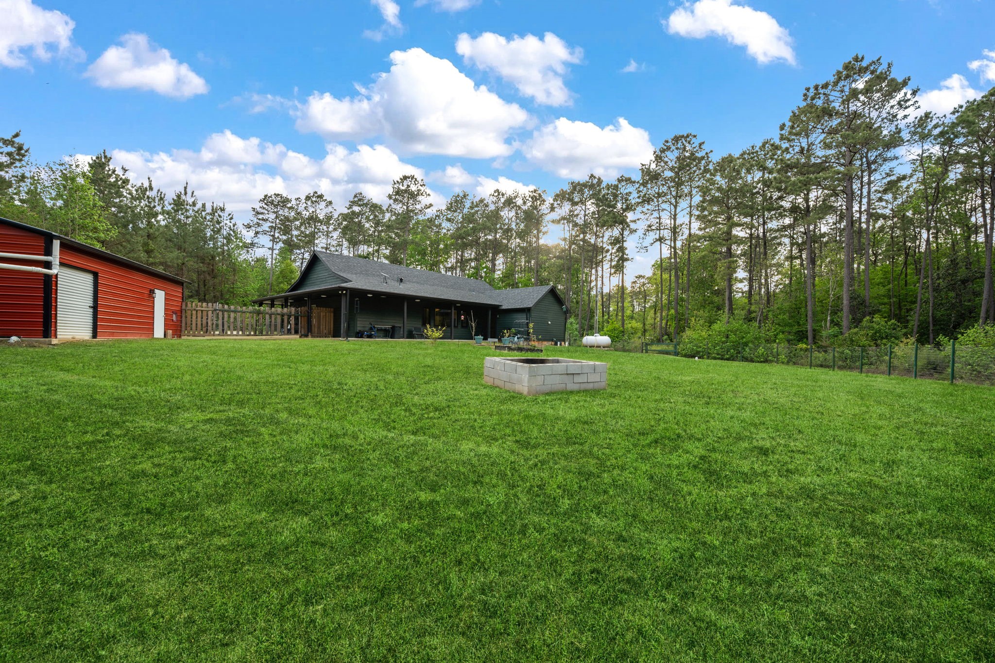 625-635 Gibson Road Livingston, TX 77351 - Photo 27 of 49 Fully fenced backyard