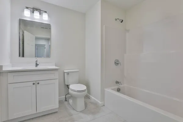$484,900 | 65 Crestview Way, Raymond, NH 03077